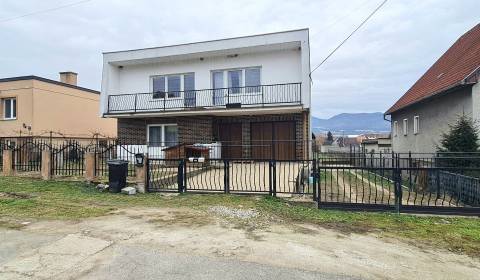 Eladó Családi ház, Családi ház, Višňová, Prievidza, Szlovákia
