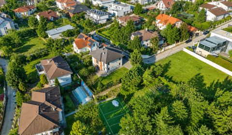 Eladó Családi ház, Családi ház, Pod lesom, Bratislava - Karlova Ves, S