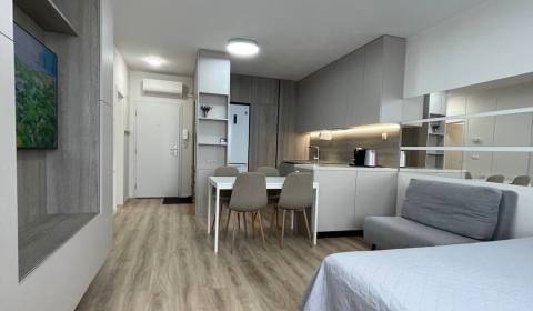 Eladó 2 szobás lakás, 2 szobás lakás, Bystrická, Bratislava - Devínska