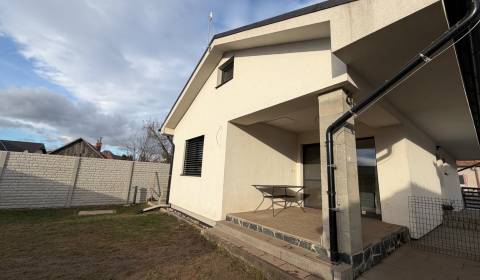 Eladó Családi ház, Családi ház, Tichá, Topoľčany, Szlovákia