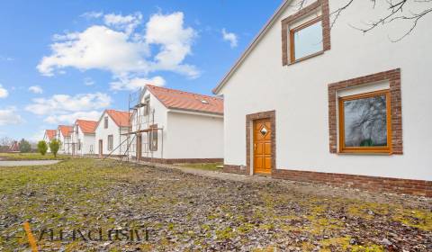 Eladó Családi ház, Családi ház, Dunajská Streda, Szlovákia