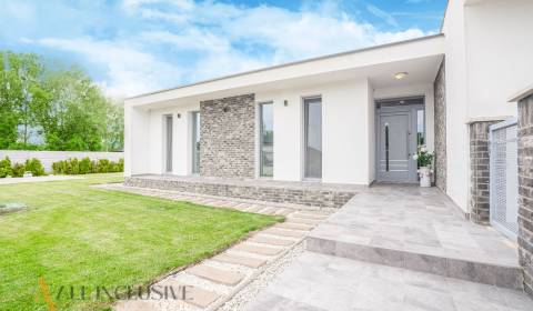 Eladó Családi ház, Családi ház, Dunajská Streda, Szlovákia