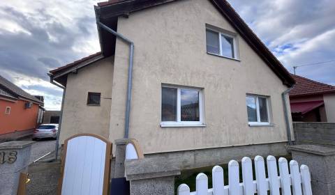 Eladó Családi ház, Családi ház, Nitra, Szlovákia