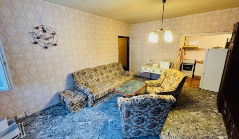 Eladó 2 szobás lakás, 2 szobás lakás, Horská, Partizánske, Szlovákia