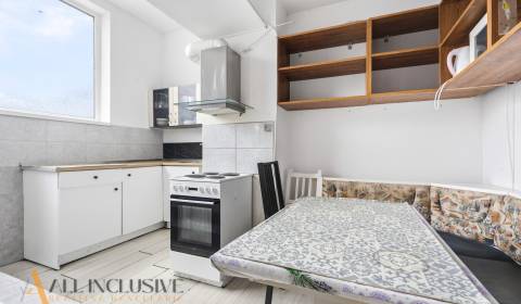 Eladó 3 szobás lakás, 3 szobás lakás, Senec, Szlovákia