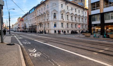 Kiadó Üzlethelység, Üzlethelység, Štúrova, Bratislava - Staré Mesto, S