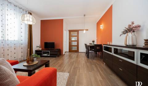 Eladó 2 szobás lakás, 2 szobás lakás, 8.mája 316, Považská Bystrica, S