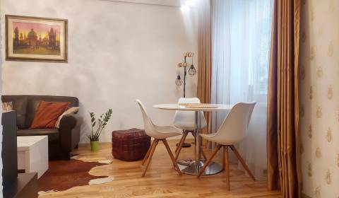 Kiadó 2 szobás lakás, 2 szobás lakás, Sibírska, Bratislava - Nové Mest