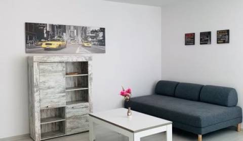 Eladó 2 szobás lakás, 2 szobás lakás, Palisády, Bratislava - Staré Mes