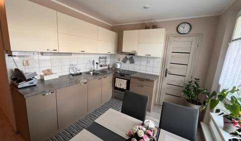 Eladó 3 szobás lakás, 3 szobás lakás, Žilina, Szlovákia