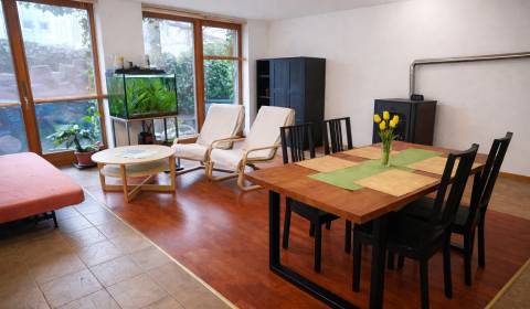 Kiadó 3 szobás lakás, 3 szobás lakás, Šancová, Pezinok, Szlovákia