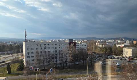 Eladó 3 szobás lakás, 3 szobás lakás, Ostravská, Košice - Juh, Szlovák