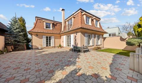 Eladó Családi ház, Családi ház, Bratislava - Záhorská Bystrica, Szlová