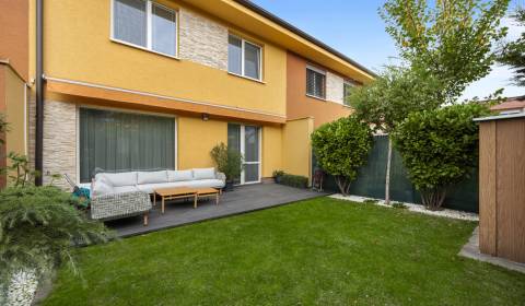 Eladó Családi ház, Családi ház, Lipová, Senec, Szlovákia