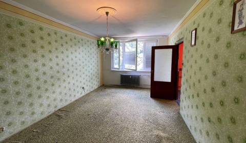 Eladó 3 szobás lakás, 3 szobás lakás, Žiar nad Hronom, Szlovákia