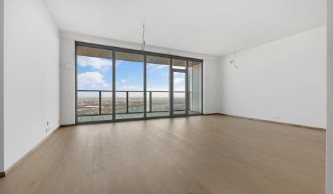 Eladó 3 szobás lakás, 3 szobás lakás, Pribinova, Bratislava - Staré Me