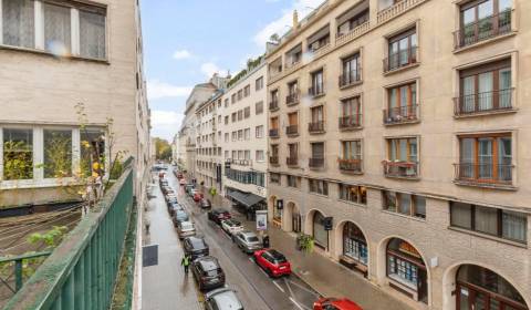 Eladó 4 szobás lakás, 4 szobás lakás, Gorkého, Bratislava - Staré Mest