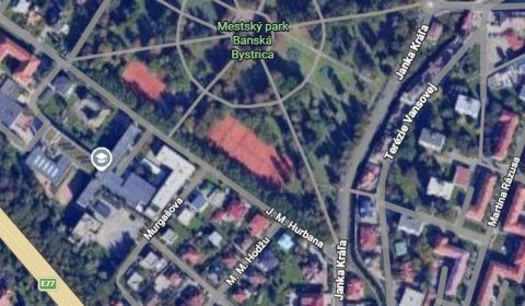 Eladó Családi ház, Családi ház, Banská Bystrica, Szlovákia