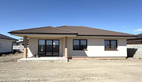 Eladó Családi ház, Családi ház, Podjavorinskej, Senec, Szlovákia