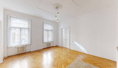 Eladó 3 szobás lakás, 3 szobás lakás, Mateja Bela, Bratislava - Staré 