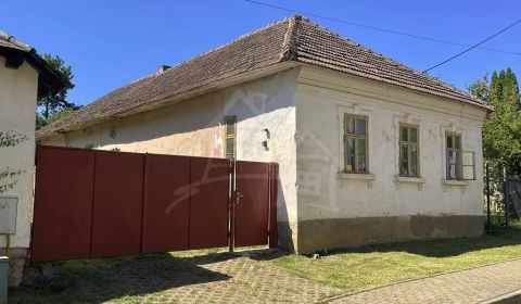 Eladó Családi ház, Családi ház, Košice-okolie, Szlovákia