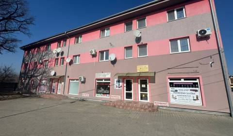 Kiadó Üzlethelység, Üzlethelység, Hlavná, Dunajská Streda, Szlovákia