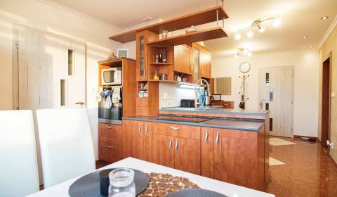 Eladó 3 szobás lakás, 3 szobás lakás, Nové Zámky, Szlovákia