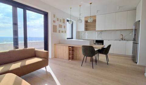 Kiadó 3 szobás lakás, 3 szobás lakás, Frankovská, Bratislava - Nové Me