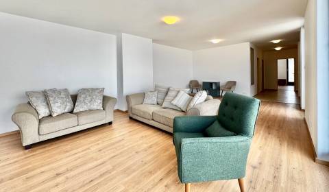 Eladó 2 szobás lakás, 2 szobás lakás, Tupého, Bratislava - Nové Mesto,