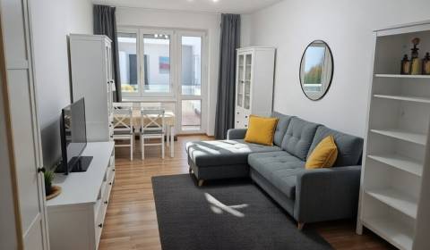 Kiadó 3 szobás lakás, 3 szobás lakás, Podhorská, Pezinok, Szlovákia