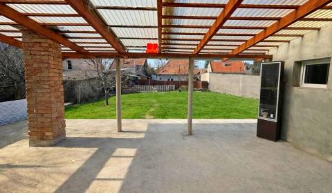 Eladó Családi ház, Családi ház, Komárno, Szlovákia