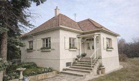 Eladó Családi ház, Családi ház, Nitra, Szlovákia