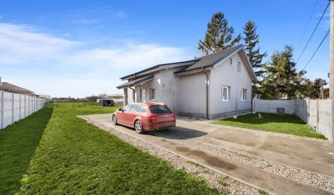 Eladó Családi ház, Családi ház, Dunajská Streda, Szlovákia