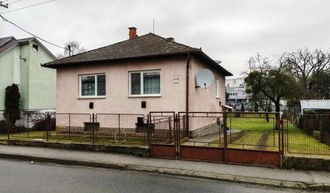 Eladó Családi ház, Családi ház, Ondavská, Vranov nad Topľou, Szlovákia