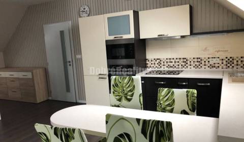 Kiadó 2 szobás lakás, 2 szobás lakás, Prievidza, Szlovákia