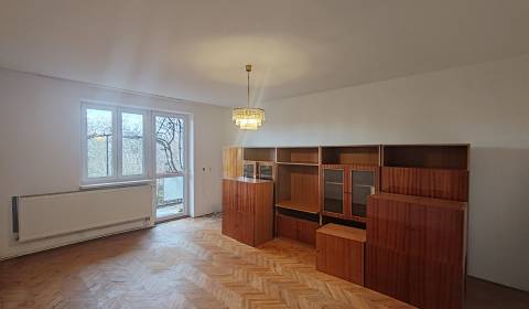 Eladó 4 szobás lakás, 4 szobás lakás, Ondavská, Vranov nad Topľou, Szl