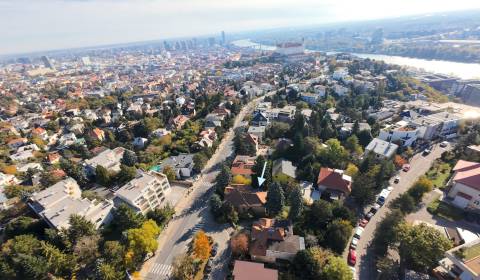 Eladó Családi ház, Családi ház, Mudroňova, Bratislava - Staré Mesto, S