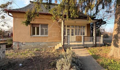 Eladó Családi ház, Családi ház, Nové Zámky, Szlovákia
