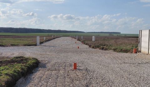 Eladó Építési telek, Építési telek, Cabaj-Čápor, Nitra, Szlovákia