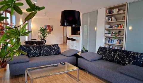 Kiadó 2 szobás lakás, 2 szobás lakás, Štefánikova, Poprad, Szlovákia