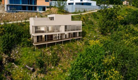 Eladó Családi ház, Családi ház, Na briežkoch, Bratislava - Nové Mesto,