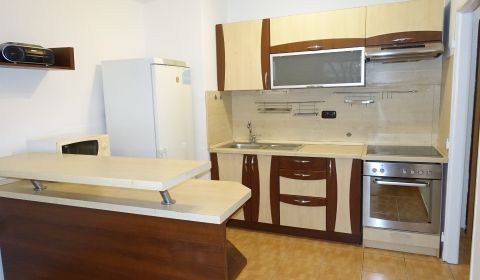 Eladó 2 szobás lakás, 2 szobás lakás, Vlčie Hrdlo, Bratislava - Ružino