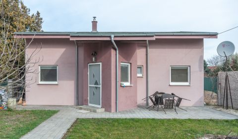 Eladó Családi ház, Családi ház, Nové Zámky, Szlovákia
