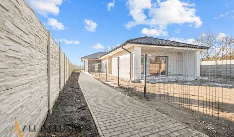 Eladó Családi ház, Családi ház, Čechová, Dunajská Streda, Szlovákia