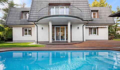 Eladó Családi ház, Családi ház, Senec, Szlovákia