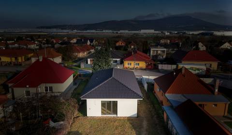 Eladó Családi ház, Családi ház, Rastislavova, Nitra, Szlovákia