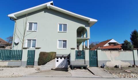 Eladó Családi ház, Családi ház, Dunajská Streda, Szlovákia