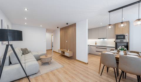 Eladó 3 szobás lakás, 3 szobás lakás, Buzulucká, Košice - Dargovských 