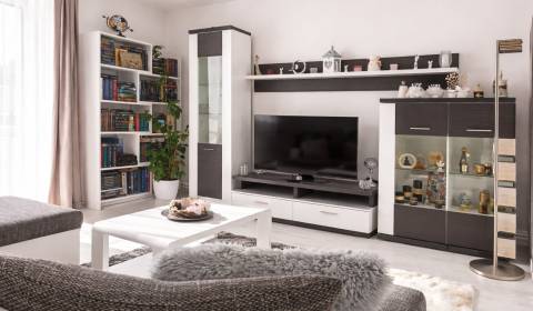 Eladó Családi ház, Családi ház, Topoľčany, Szlovákia