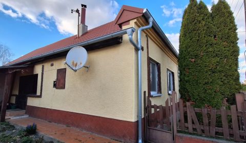 Eladó Családi ház, Családi ház, Komárno, Szlovákia